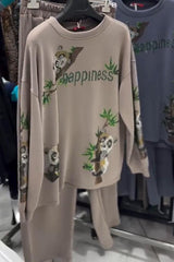 Traje casual de dos piezas con estampado de bambú y panda para mujer